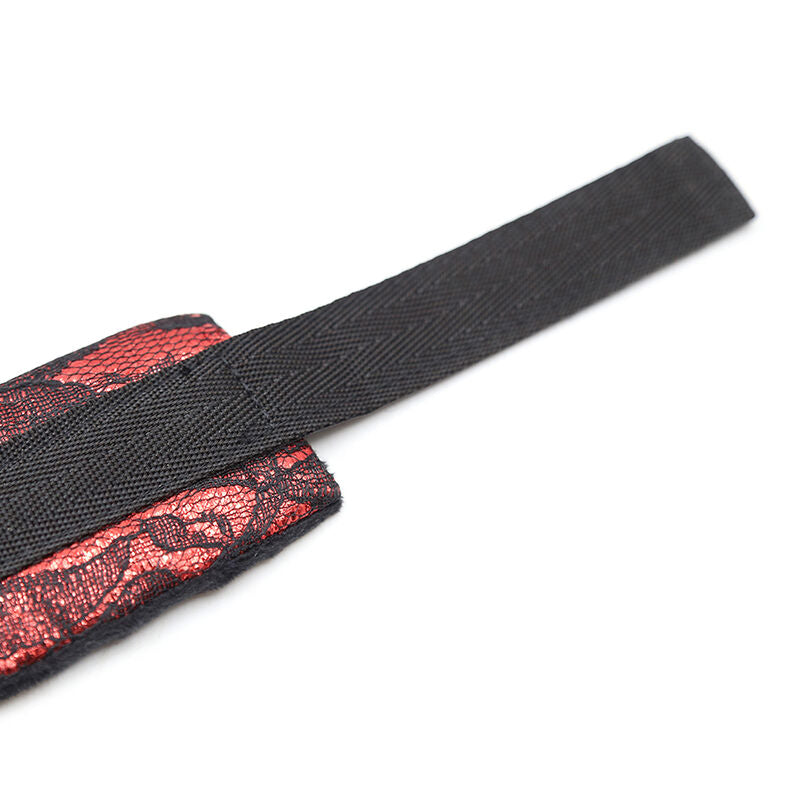 OHMAMA FETISH - VELVET HANDCUFFS WITH NYLON STRAP