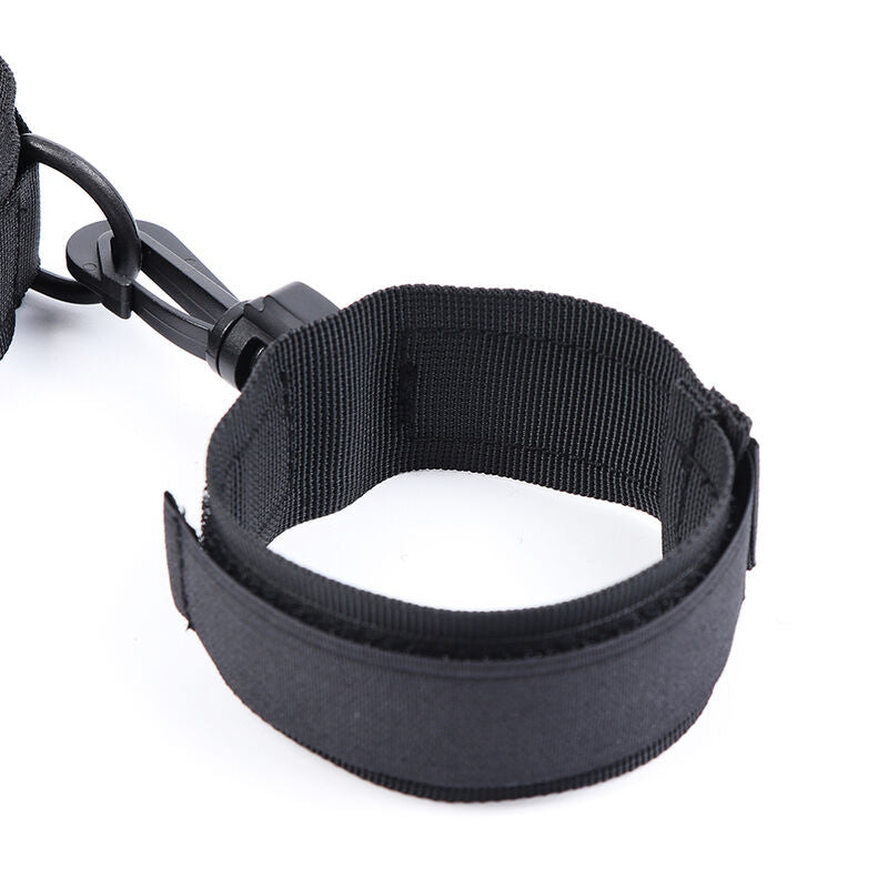 OHMAMA FETISH - HANDCUFFS AND COLLAR MADE OF NYLON