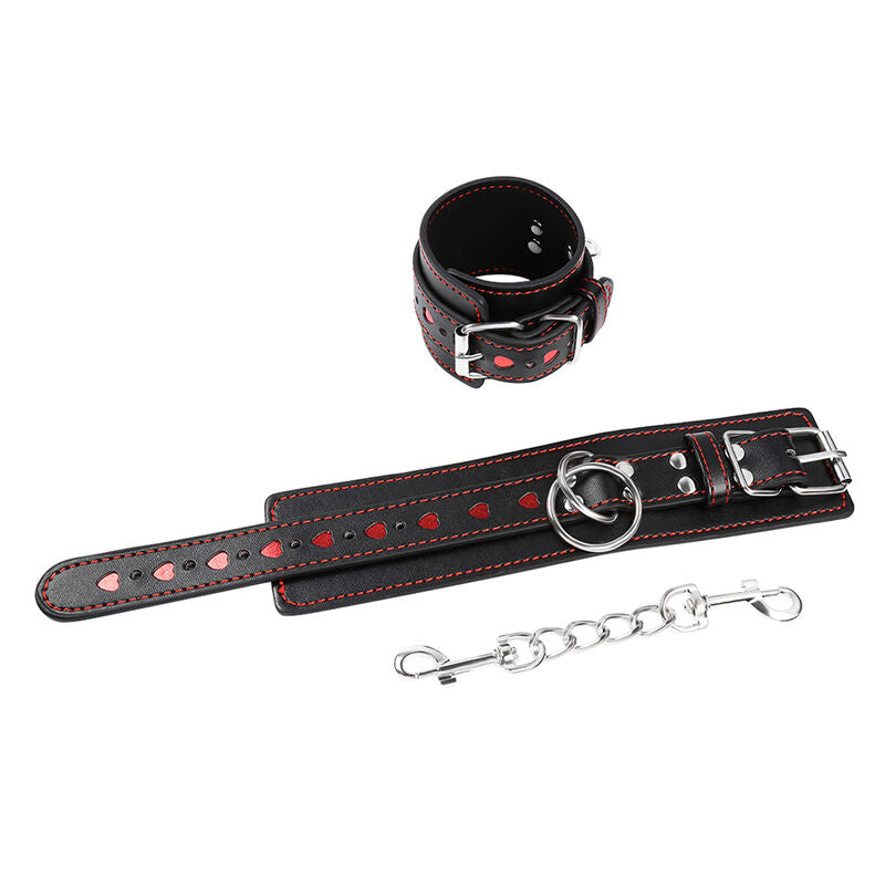 OHMAMA FETISH - HANDCUFFS WITH HEART INSERTS