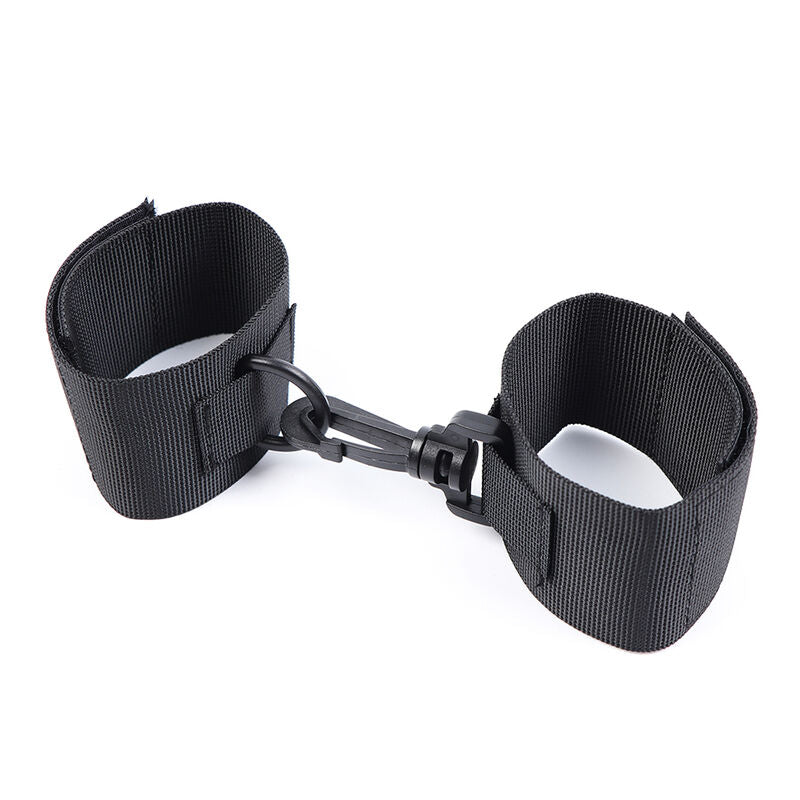 OHMAMA FETISH - NYLON WRIST CUFFS