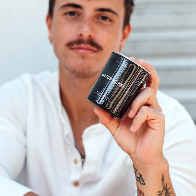 EYE OF LOVE - MATCHMAKER BLACK DIAMOND MASSAGE CANDLE PUT IT ON, 150 ML