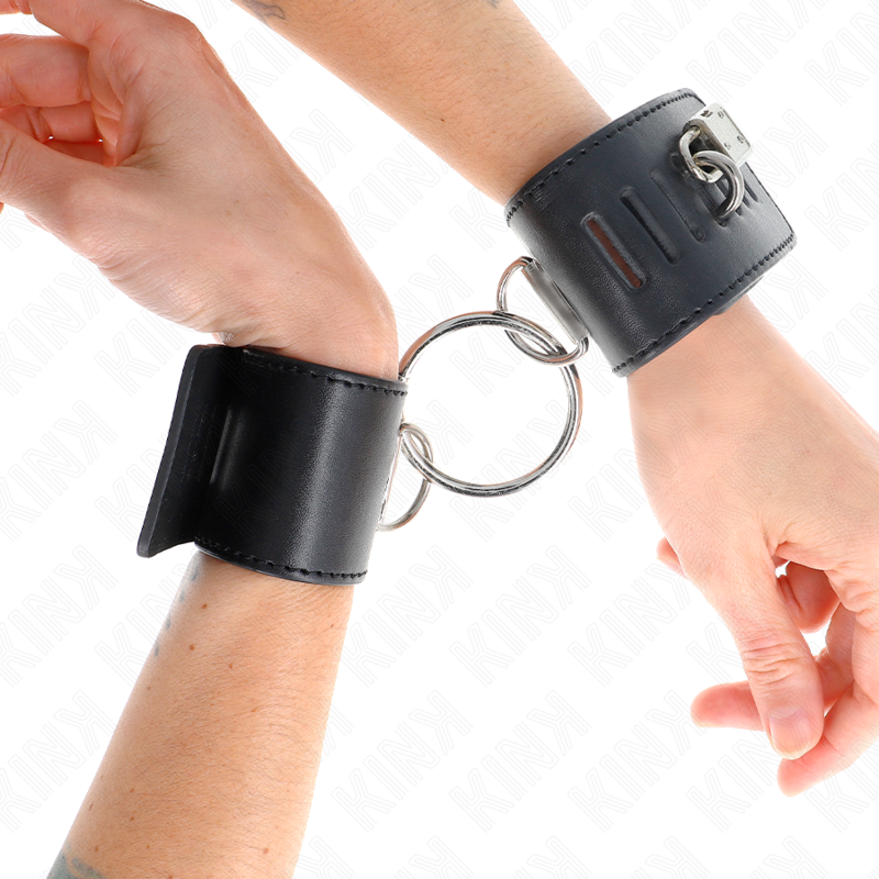 KINK - FIXED WRIST CUFFS WITH RING AND PADLOCK CLOSURE BLACK ADJUSTABLE 16-23 CM X 5.5 CM
