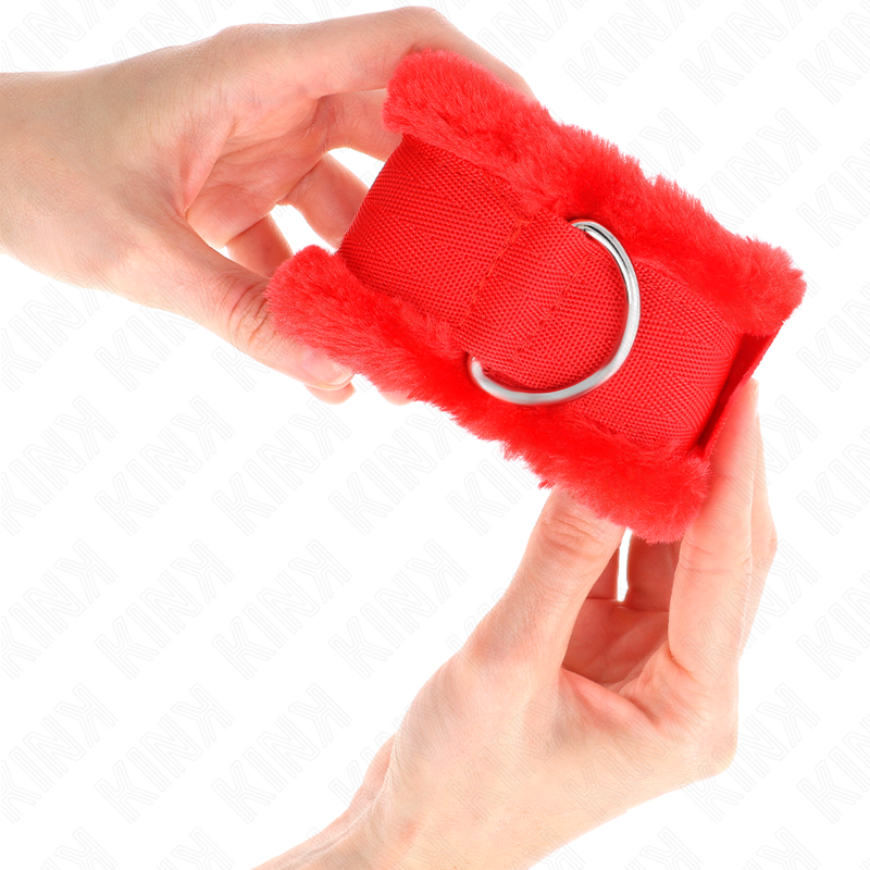 KINK - FUR-LINED WRIST RESTRAINTS RED ADJUSTABLE 17-31 CM X 7 CM