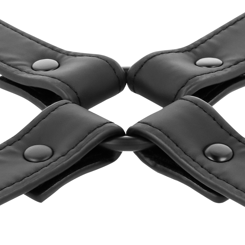 FETISH SUBMISSIVE - HANDCUFF CONNECTION MADE OF VEGAN LEATHER